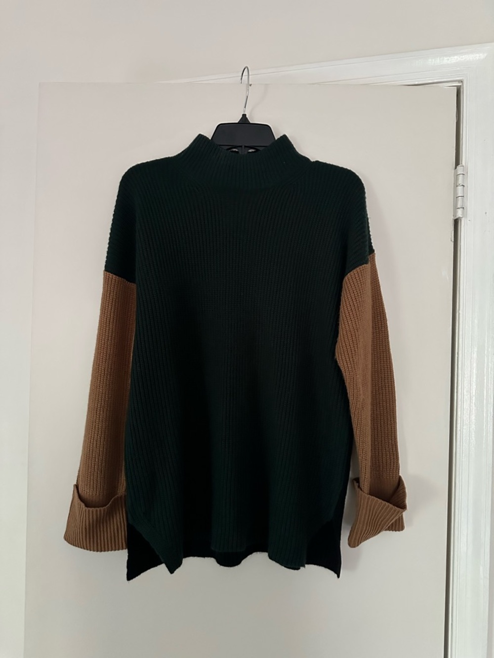 Calvin Klein Forest Green & Chocolate Brown Knit Sweater